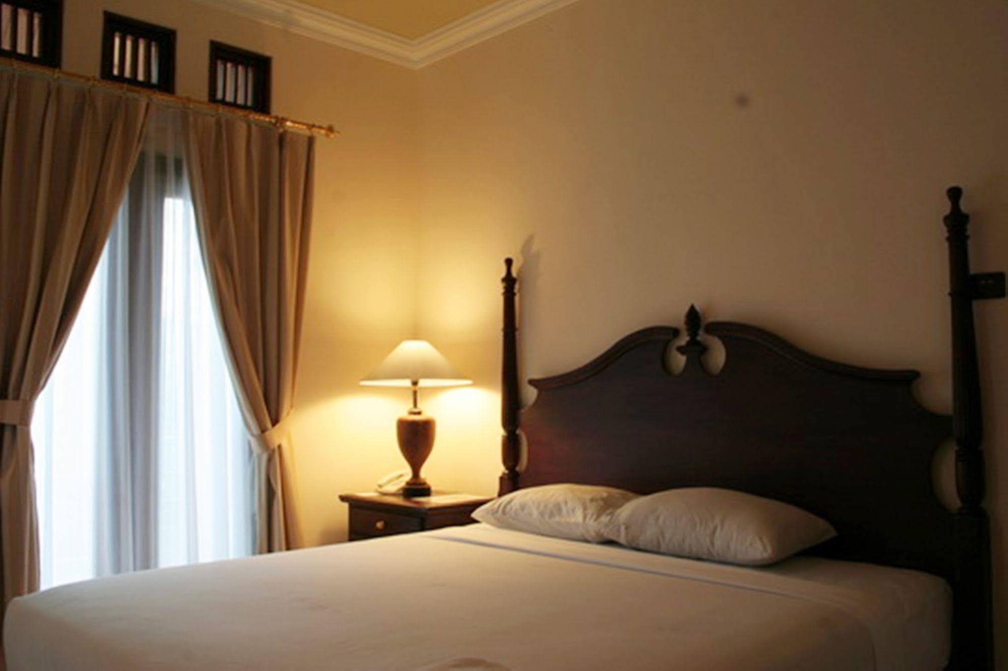 The Oxalis Regency Hotel Magelang Dış mekan fotoğraf
